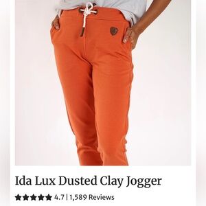 Wanakome Ida Lux dusted clay Joggers